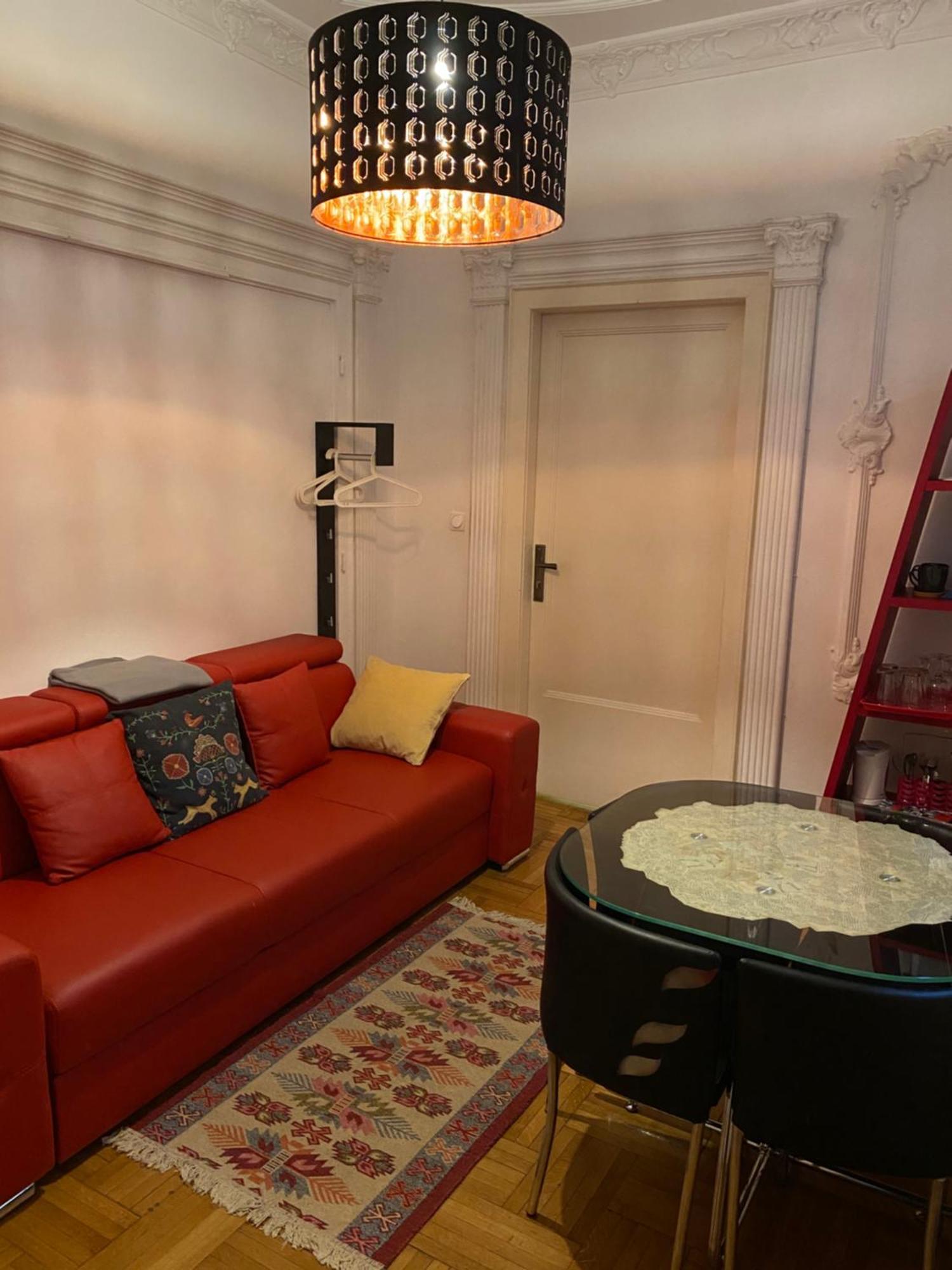 And Heart Of The Apartamento Budapeste