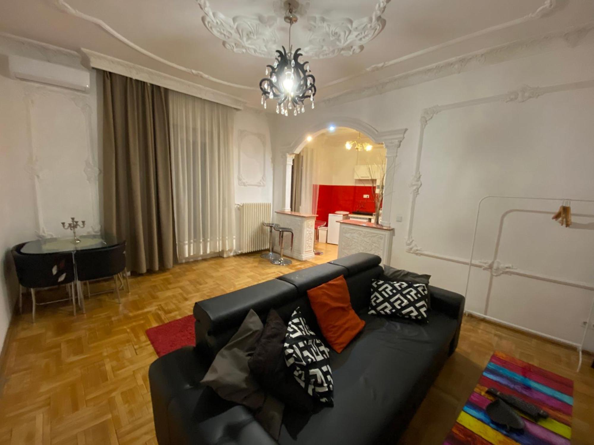 And Heart Of The Apartament *